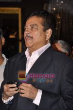 Shatrughun Sinha at ITA Awards in Bhavans Ground on 31st Oct 2010 (64).JPG